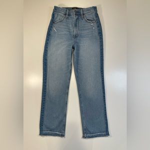 Abercrombie & Fitch Zoe Natural Rise Ankle Straight Size 27 4 Regular